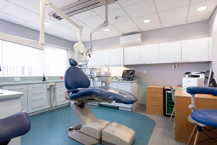 The Wessex Dental Specialist Centre - Dentist in Fareham