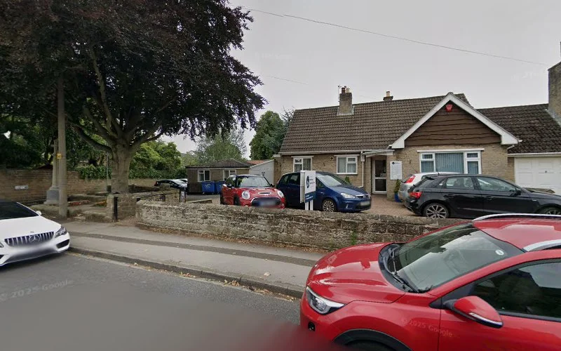 Mitchell R - Dentist in Rotherham