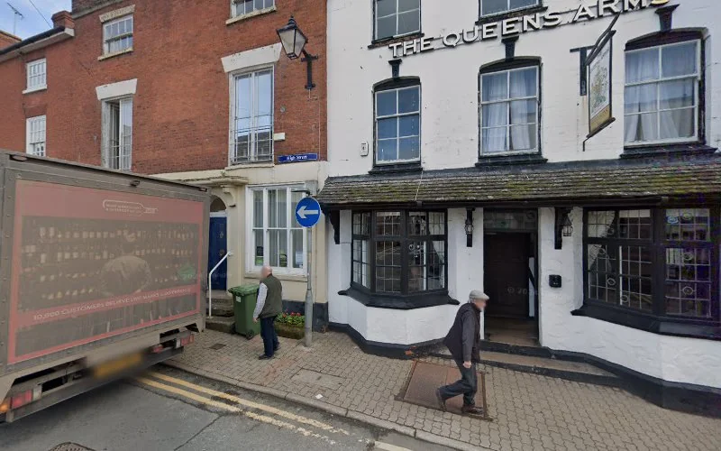 Holloman,Malapati & Associates - Dental clinic in Bromyard