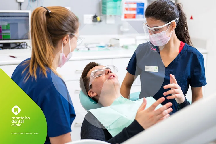 Monteiro Dental Clinic - Dental clinic in London