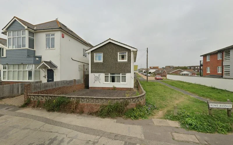 Imani S - Dental clinic in Peacehaven