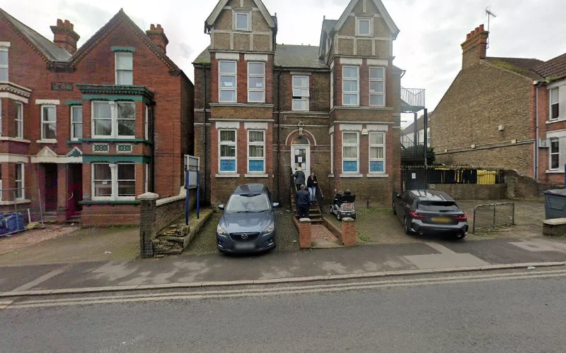 Chopra & Associates Dental Surgeries - Dentist in Sittingbourne