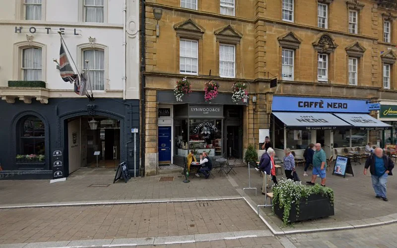 Mr S J L Goode - Market Place Dental Practice - Dental clinic in Cirencester