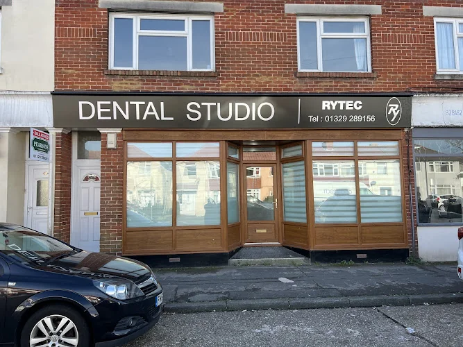 Rytec Denture Clinic - Dental clinic in Fareham