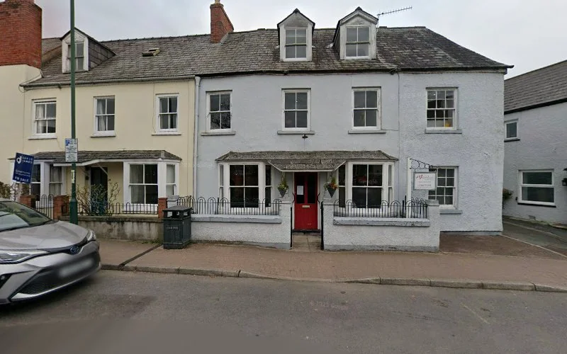 Isaac R D B - Dental clinic in Monmouth