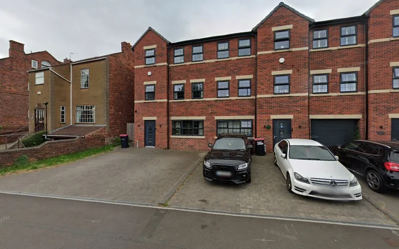 Walton Ceramics - Dental clinic in Rotherham