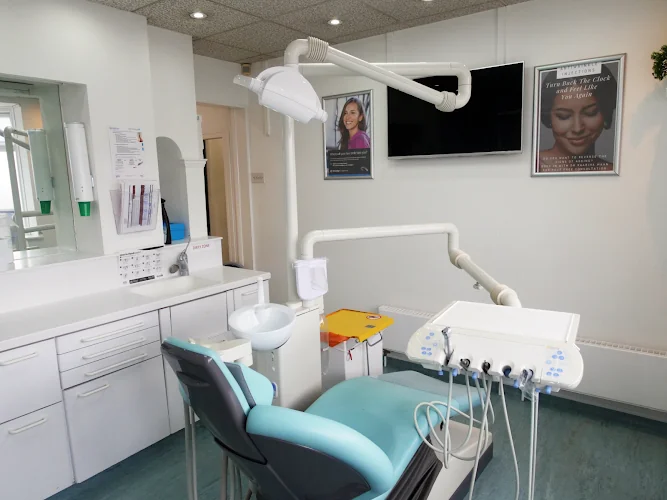 Bridge Dental Practice & Cosmetic Studio - Dentist in Isleworth