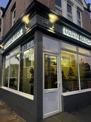 Wimbledon Park Dental Surgery (Dental Matters Ltd) - Dental clinic in London
