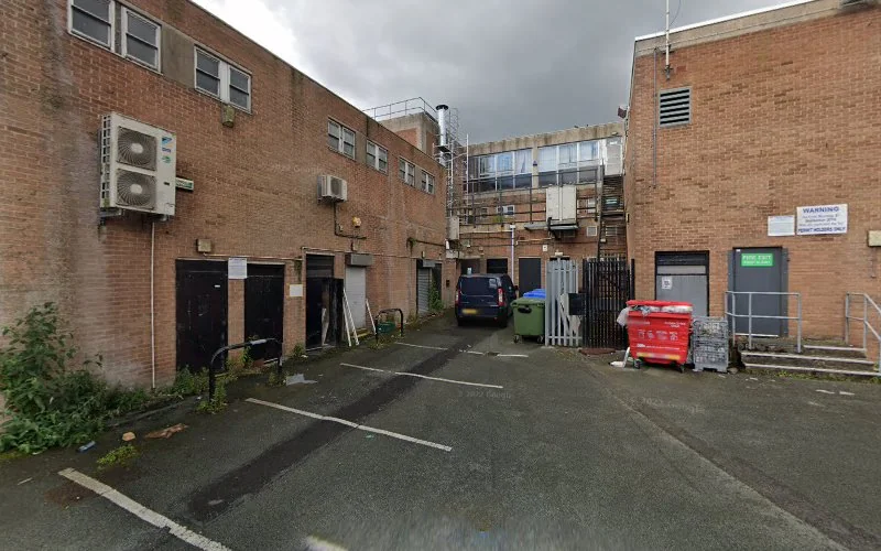 Liverpool Dental - Dental clinic in Liverpool