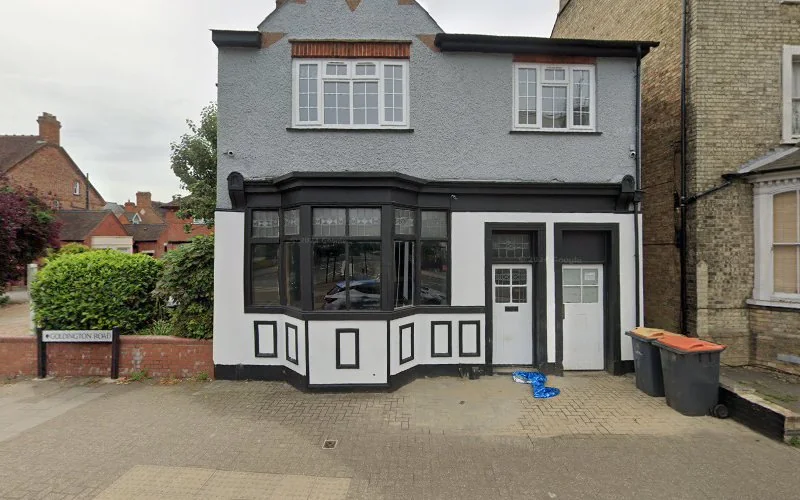 John Evans Orthodontic Practice - Dental clinic in Bedford