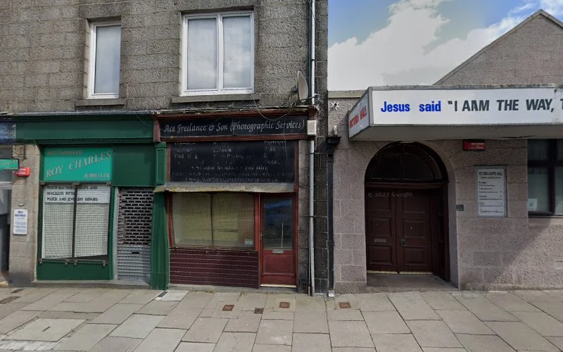 Dr M Miller - Dental clinic in Aberdeen