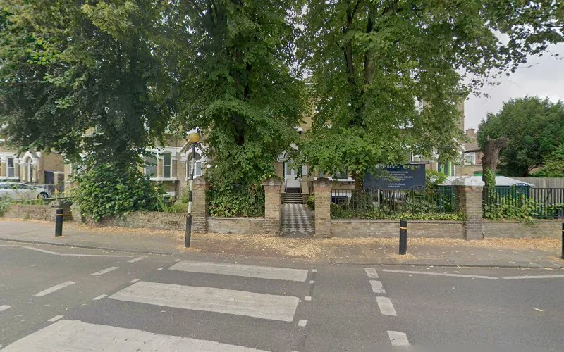 Pavan Bopanna Dentistry - Dental clinic in Brentford