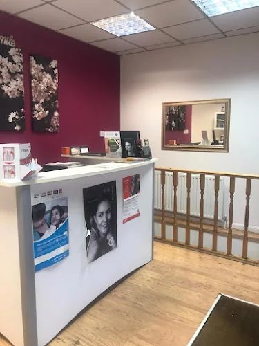 Highgate Dental Centre - Dental clinic in London