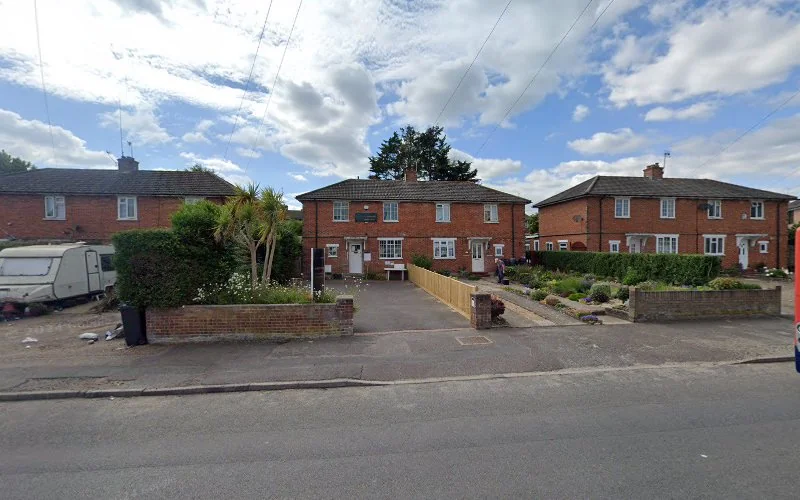 Hallworth C A - Dentist in Lancing