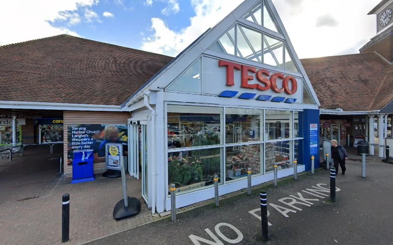 Howard Marshall Dentistry - Dentist in Harlow