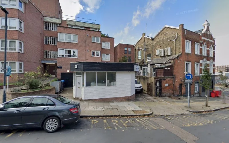 H Kelay & Associates - Dental clinic in London