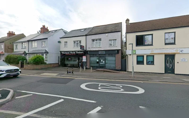 Westmead Dental Practice - Dental clinic in Sutton