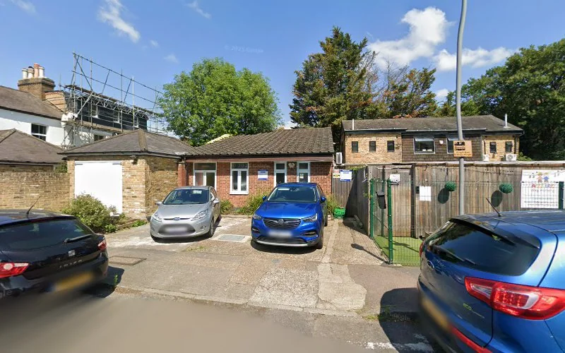 Dr. D. Shah - Dental clinic in Surbiton