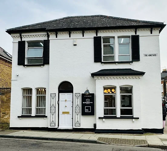 Richmond Hill Dental - Dentist in Richmond