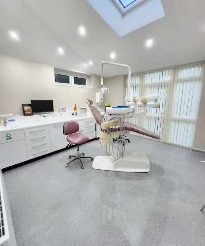 Hemper Lane Dental Practice - Dental clinic in Sheffield