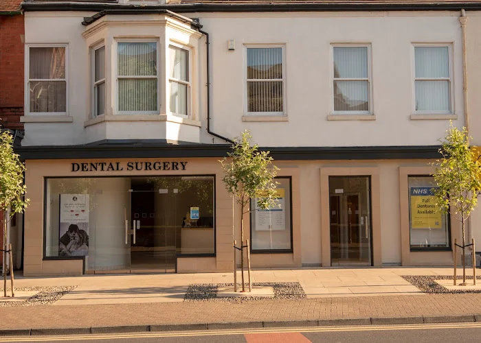 Martin J Kenyon, Dental Surgeons - Dentist in Lytham Saint Annes