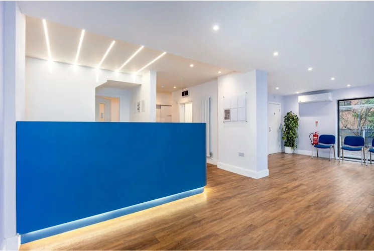 Oaklands Dental Surgery - Dentist in UK