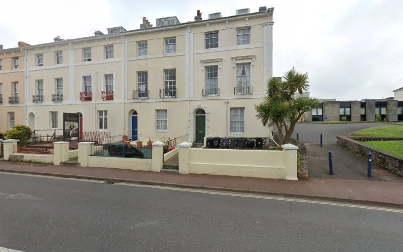 Capeldelgado M - Dental clinic in Torquay