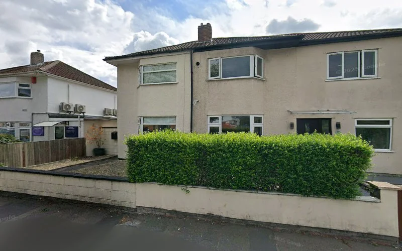 Shovlin G - Dental clinic in Bristol