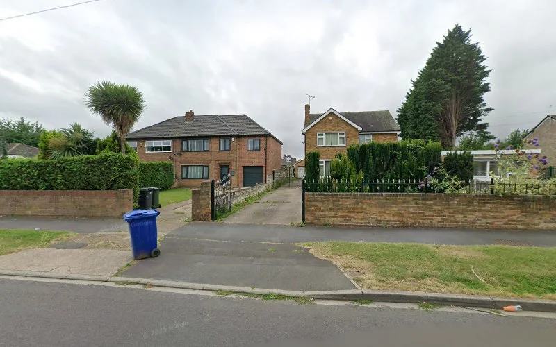 Danny McGoldrick Dental Technician - Dental laboratory in Doncaster