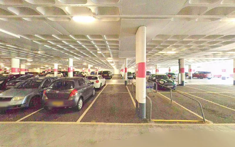 Dr Samantha Haque -weston Favell Dental Practice - Dentist in Northampton