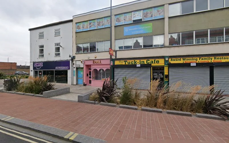 Mr M D Andrews - The Doncaster Dental Centre - Dentist in Doncaster