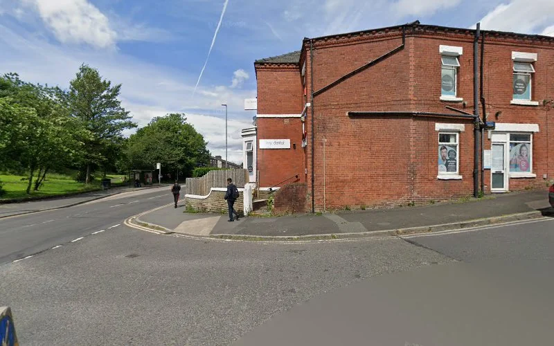 Scott J F - Dental clinic in Oldham