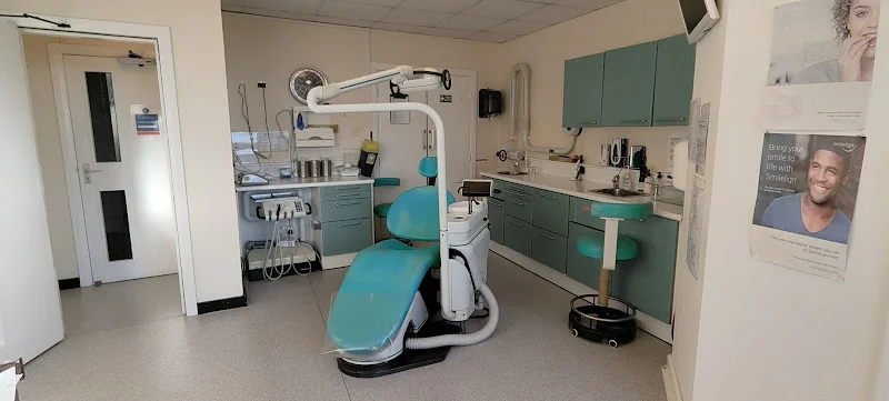 Crescent Dental Clinic - Dental clinic in Harrogate