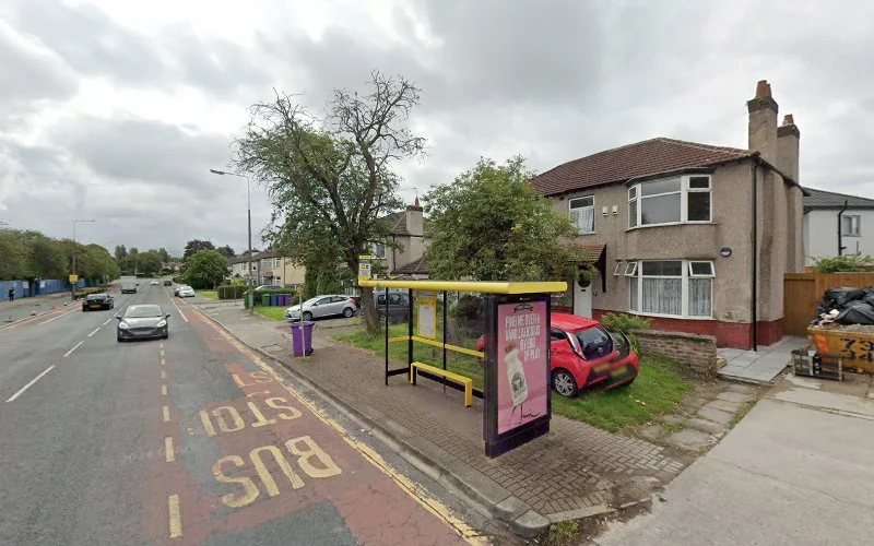 Mr M A Wyatt - Duthie & Duthie - The Oral Health Clinic - Dentist in Liverpool