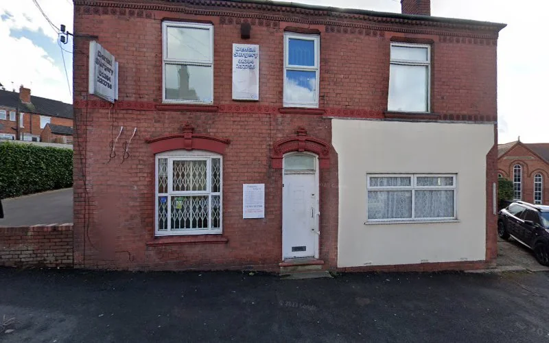 Bhandal Dental Surgery - Dental clinic in Dudley