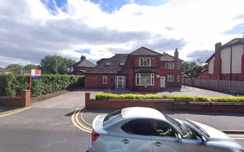 Dr R J Anderson - Dr R J Anderson & Partner - Doctor in Manchester