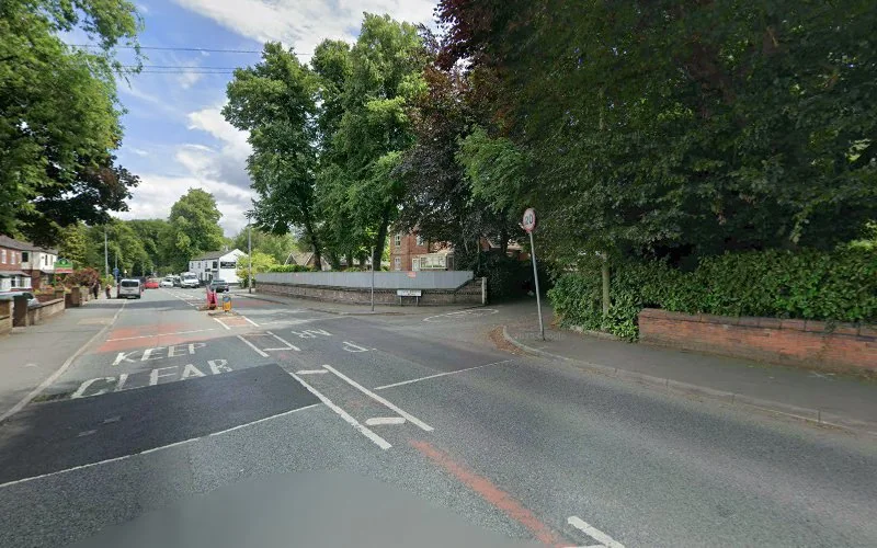 Kelly B C & Associates - Dental clinic in Manchester