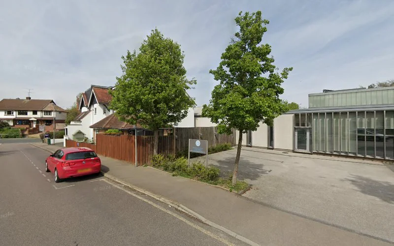 Dr Sunny Cosmetic and Implant Dentist | Composite Bonding | Invisalign | Dental Implants - Dentist in Chelmsford