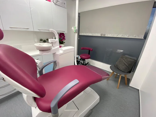The Link Dental Surgery - Dentist in Yateley