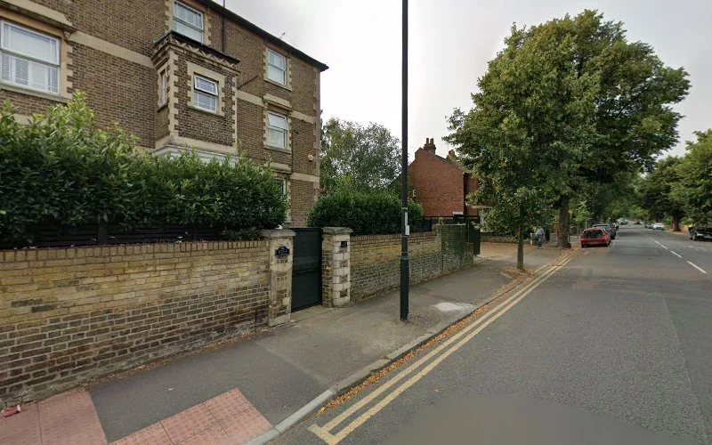 Oakleigh Dental Practice and Referral Centre - Dental clinic in Windsor