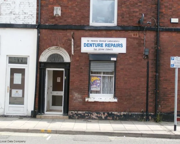 St Helen's Dental Laboratory - Dental laboratory in Saint Helens