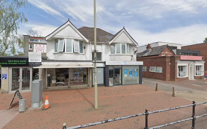 Hampshire Implant Centre - Dental implants provider in Eastleigh