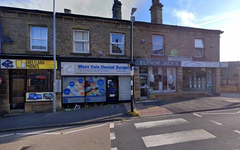 West Vale Dental Surgery, Dr N.T Saleem - Dental clinic in Halifax