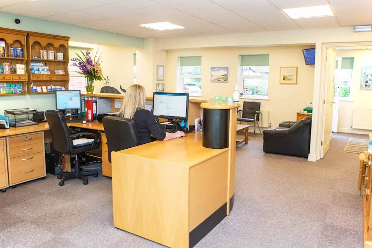Caversham Heights Dental Practice - Dental clinic in Reading