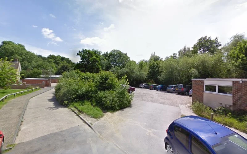 Dr J Navale - Doctor in Crawley