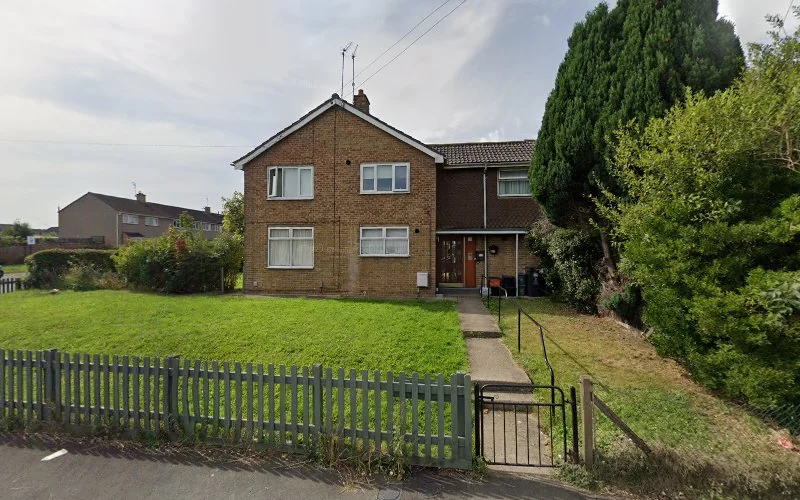 smilestation - Dentist in Swindon