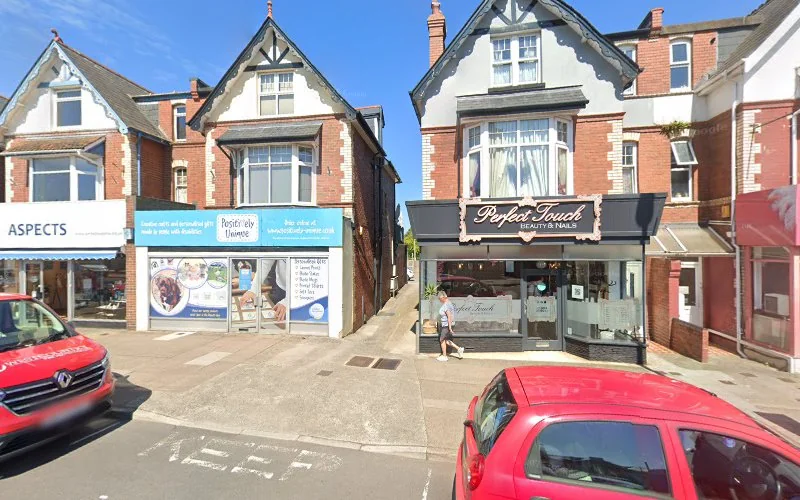 Marks a J - Dental clinic in Paignton