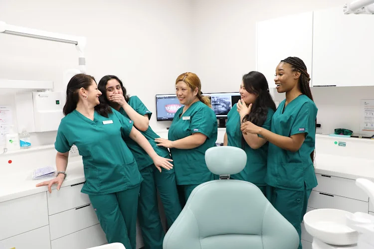 Acton Vale Dental Centre - Dental clinic in London