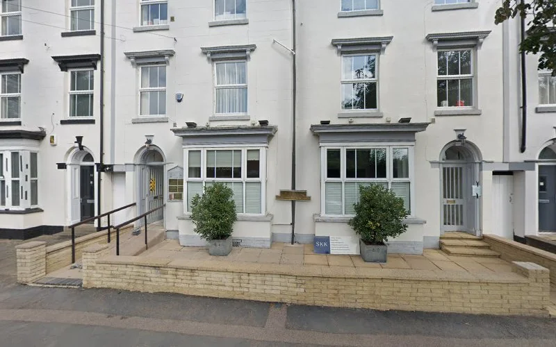 Kumar Dr R - Dental clinic in Tamworth