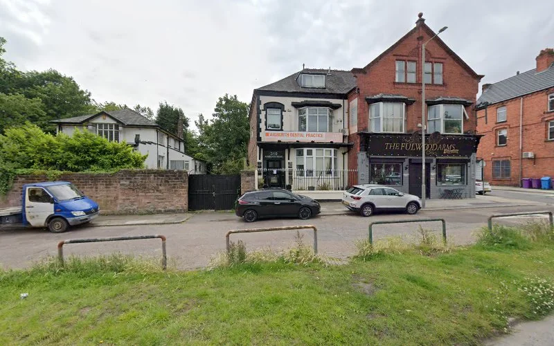 Williams K E - Dental clinic in Liverpool